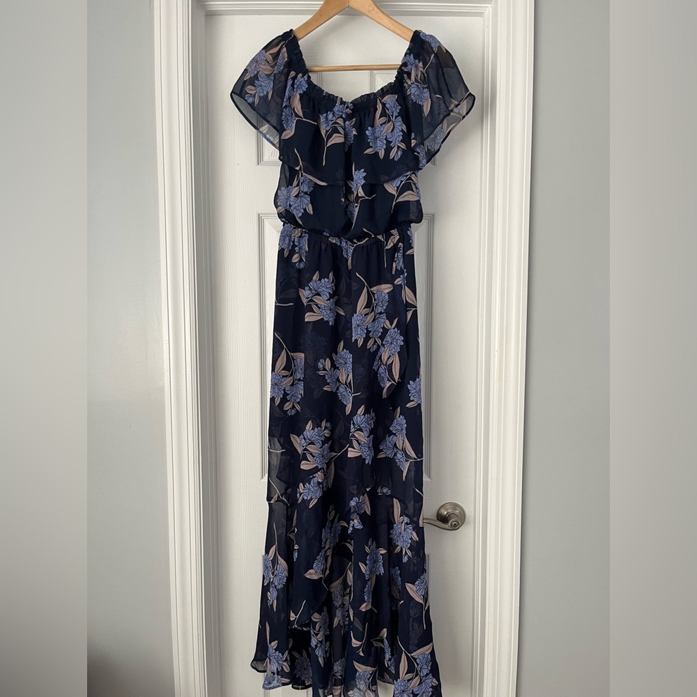 Express Women’s Floral Off-The-Shoulder Maxi Dress, Size S